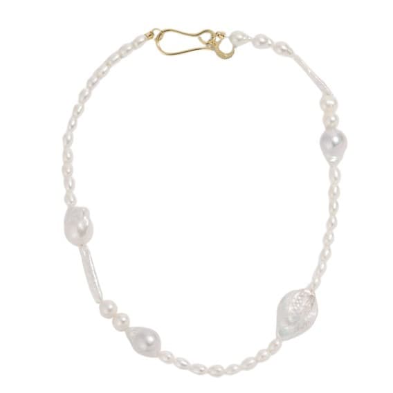 Lili Claspe Necklace