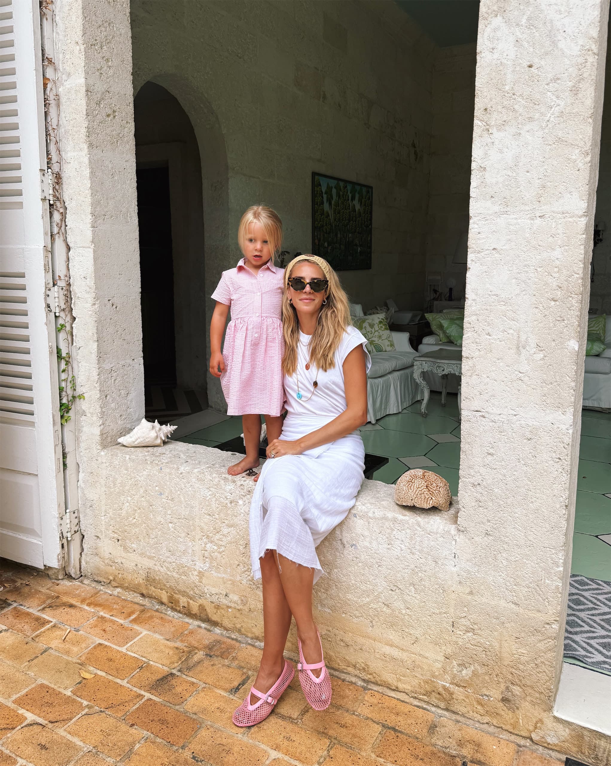 Wanderlust in White and Pink