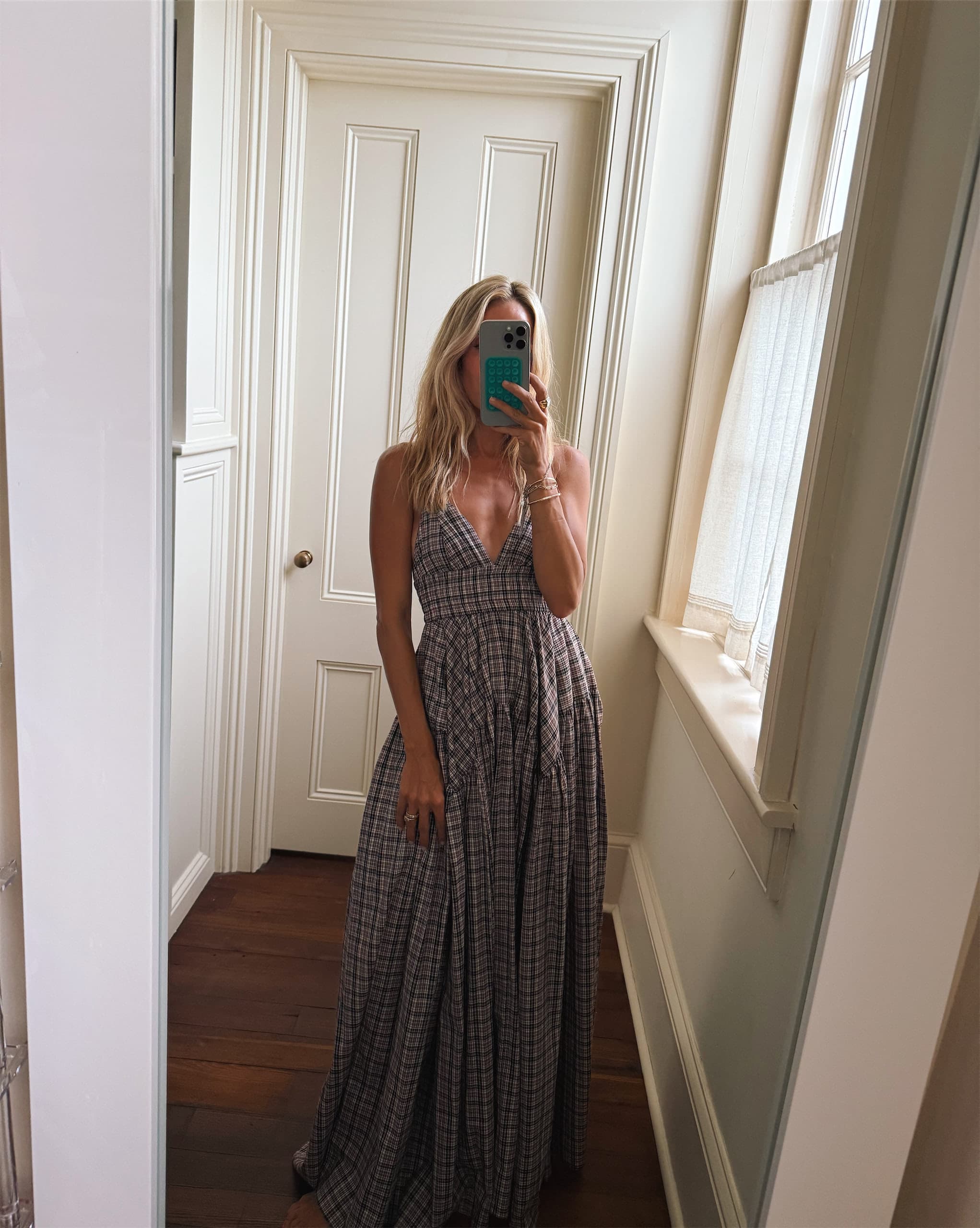 Refined Spring Morning Elegance