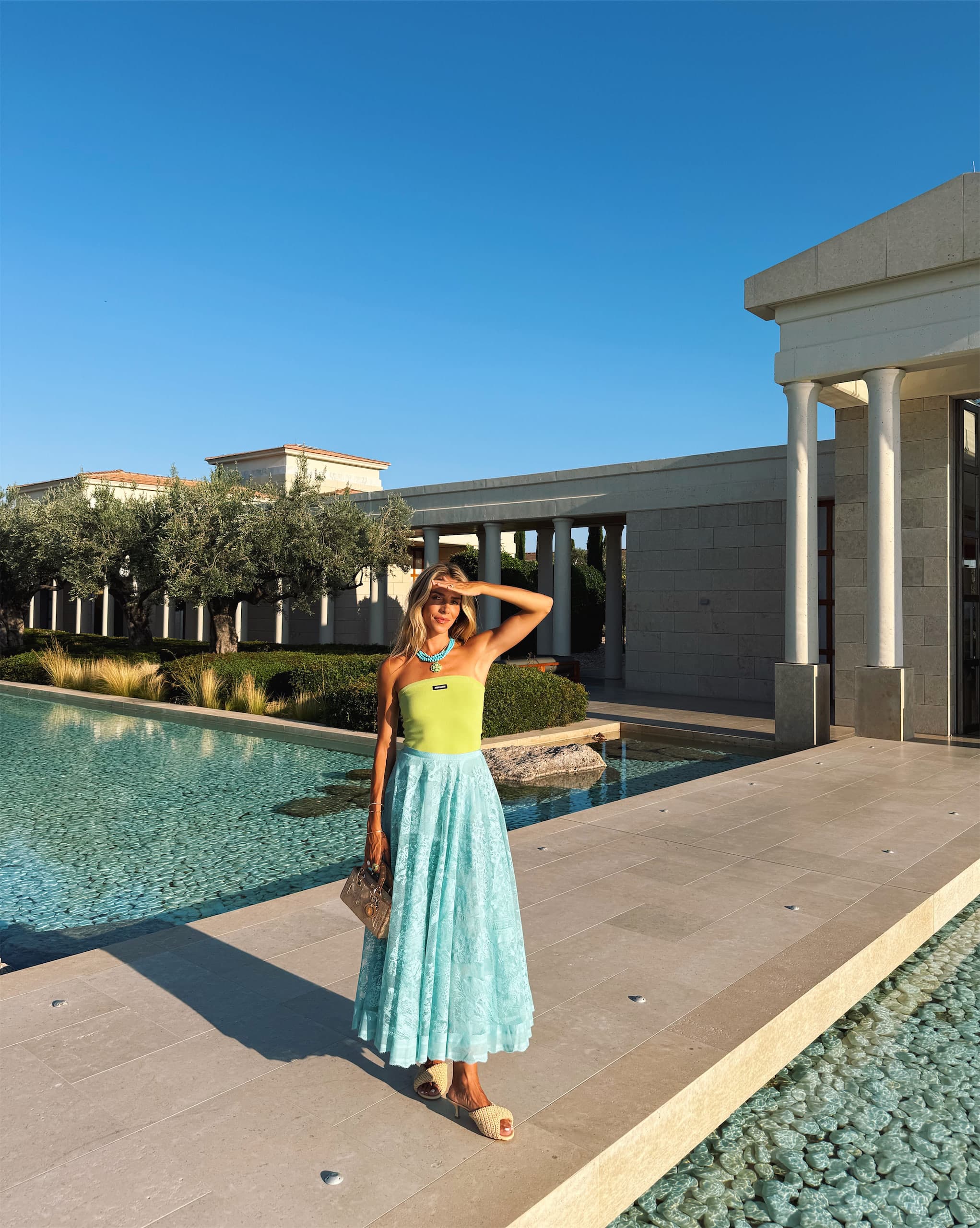 Poolside Gallery outfit